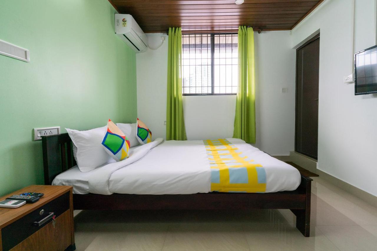 Oyo Home 49697 Aj Apartments Kochi المظهر الخارجي الصورة