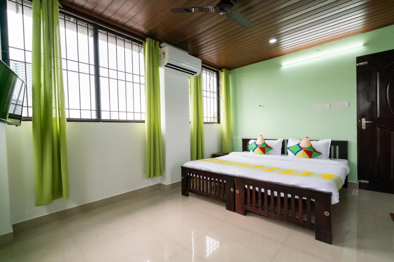 Oyo Home 49697 Aj Apartments Kochi المظهر الخارجي الصورة